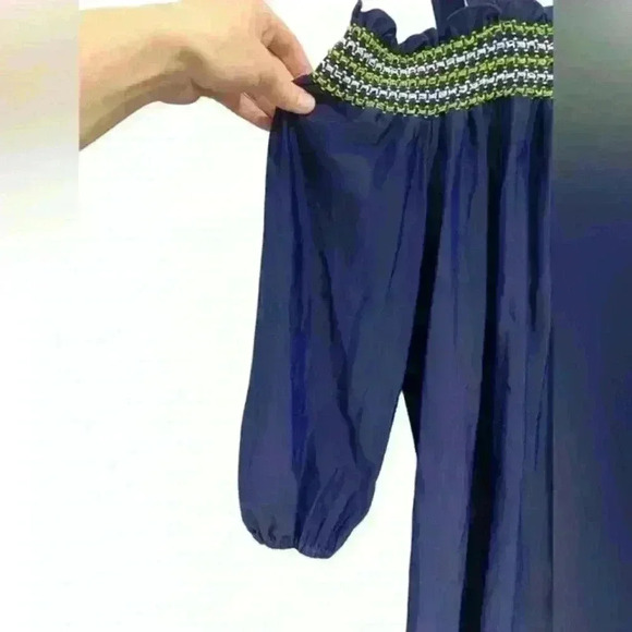 Jude Connally Off the Shoulder Navy Smocked Neckline Summer Preppy Nautical Sz L - Picture 4 of 8